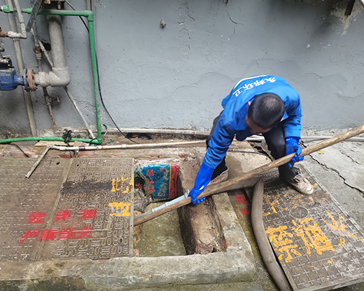 龙港清掏化粪池